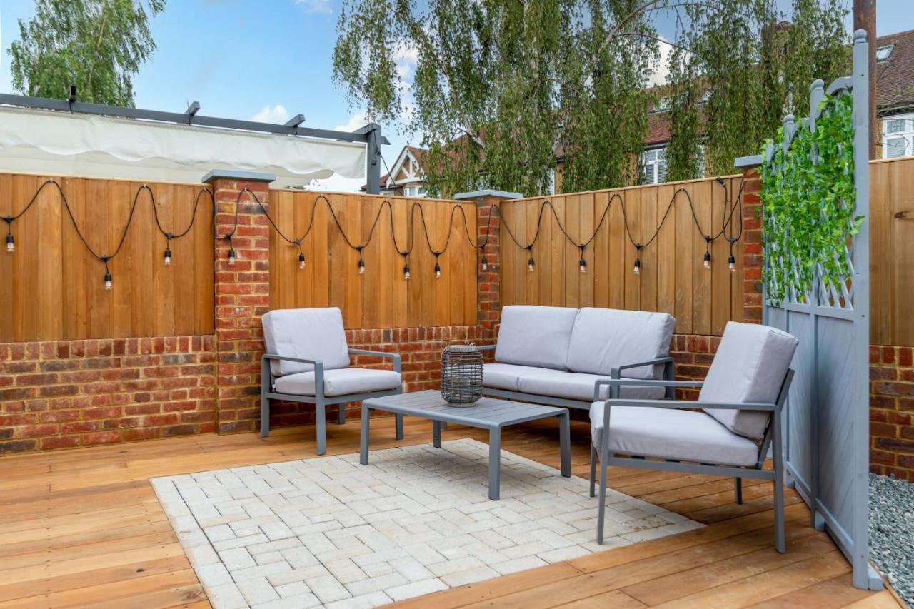 Guestready - Unique Home Near Wimbledon With Gorgeous Deck And Parking Londres Exterior foto